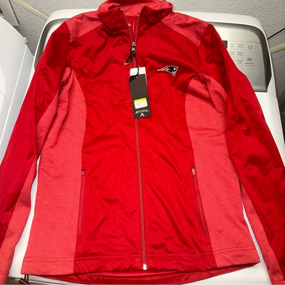 NWT Womens small red Patriots sport Jacket
